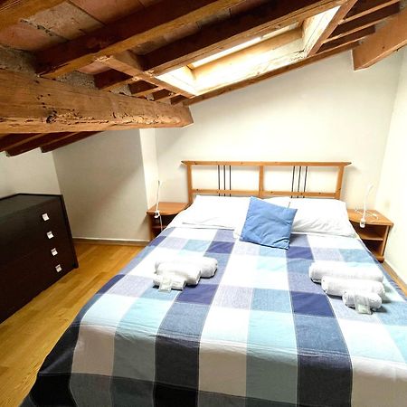 Apartament Luminosa Mansarda Vicino Al Porto Livorno Zewnętrze zdjęcie