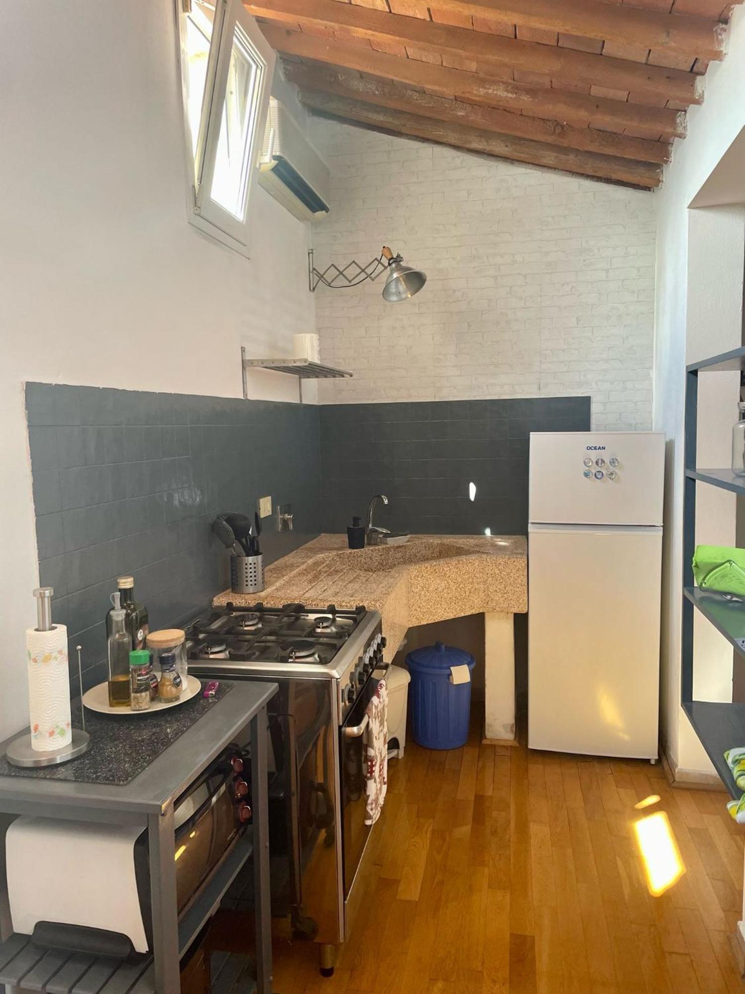 Apartament Luminosa Mansarda Vicino Al Porto Livorno Zewnętrze zdjęcie