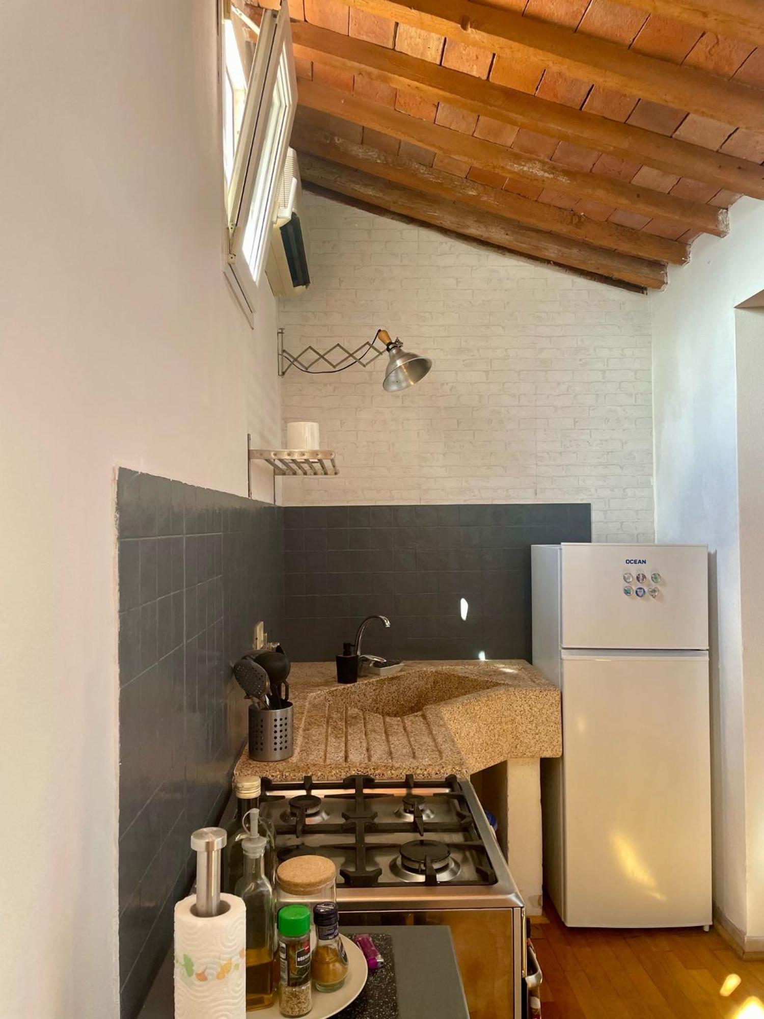 Apartament Luminosa Mansarda Vicino Al Porto Livorno Zewnętrze zdjęcie