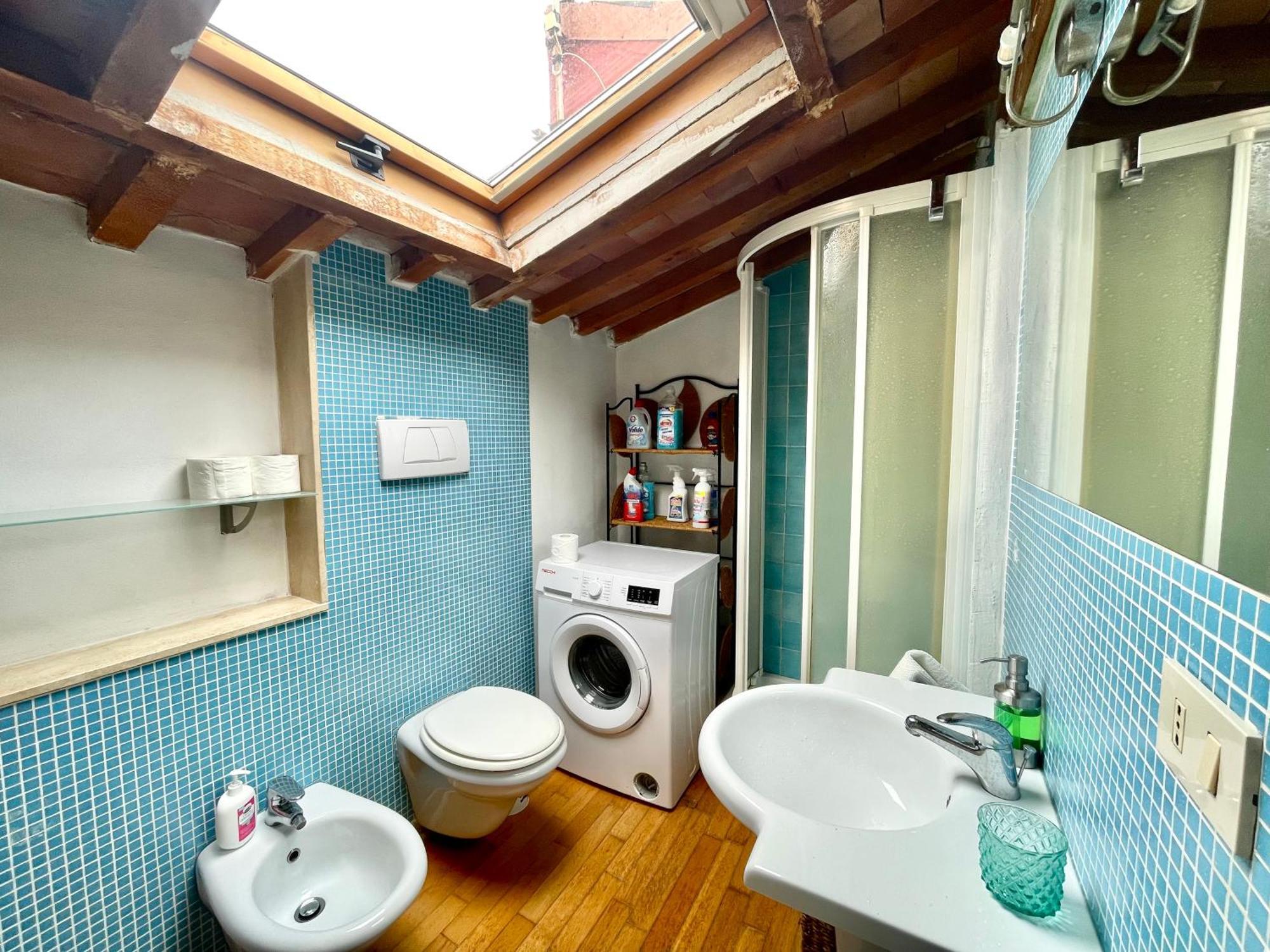 Apartament Luminosa Mansarda Vicino Al Porto Livorno Zewnętrze zdjęcie